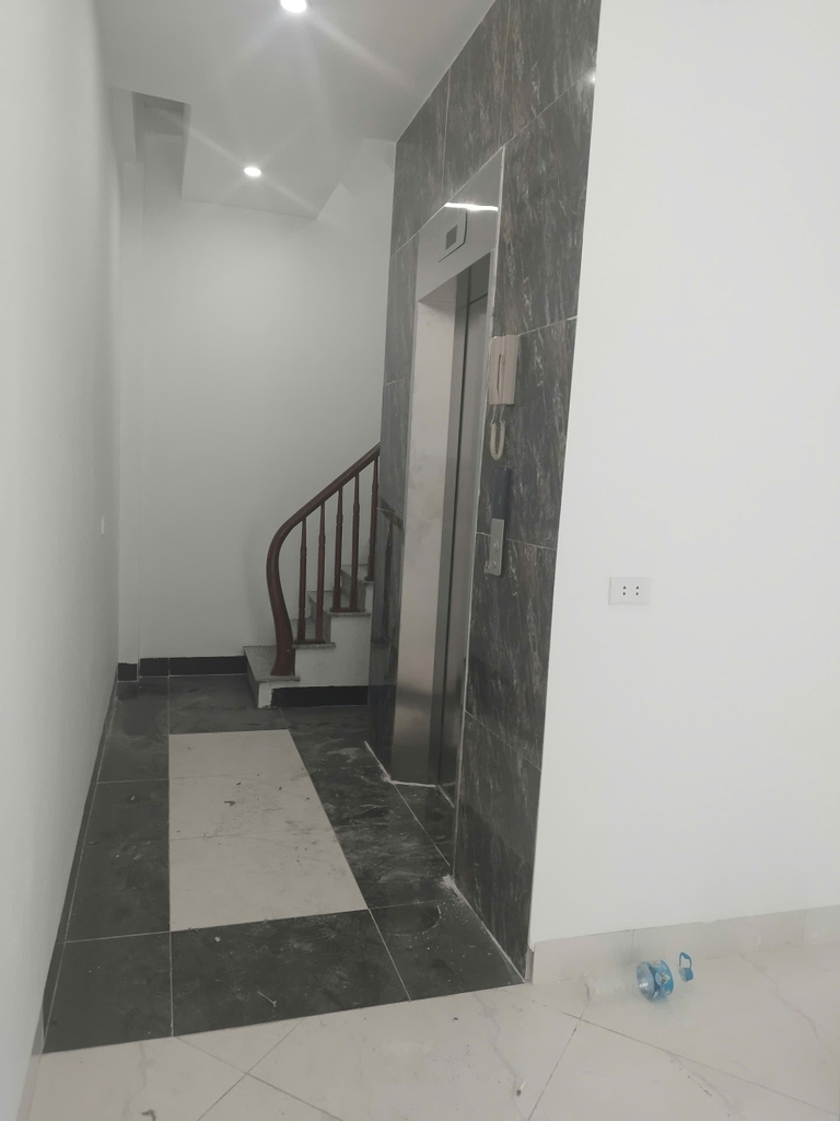 BÁN NHÀ PHỐ 6 TẦNG CÓ THANG MÁY - THANH OAI - 36M2 - Ô TÔ VÀO NHÀ - GIÁ 6.75 TỶ