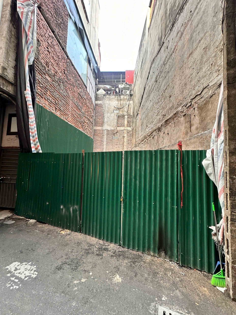 ĐẤT NỀN MẶT NGÕ THÔNG - PHẠM VĂN ĐỒNG - 56M² - GIÁ 12.8 TỶ