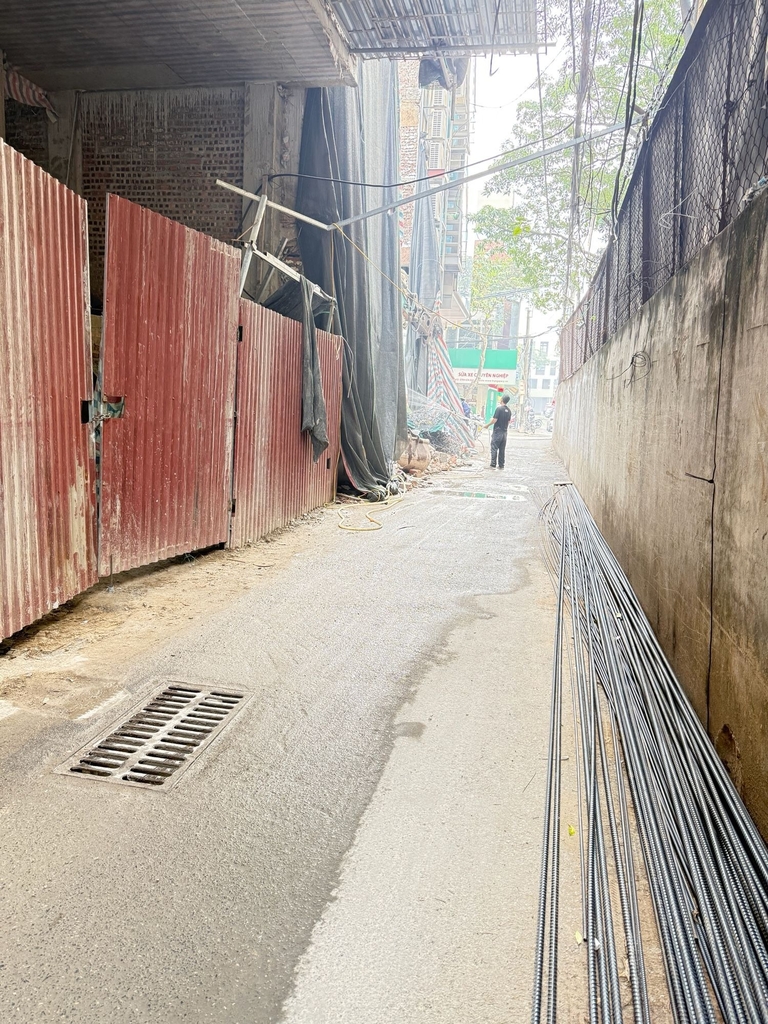 SIÊU DỰ ÁN ĐẦU TƯ - LÔ ĐẤT MẶT PHỐ HOÀNG QUỐC VIỆT - 96M2 - GPXD 9 TẦNG - 45.5 TỶ