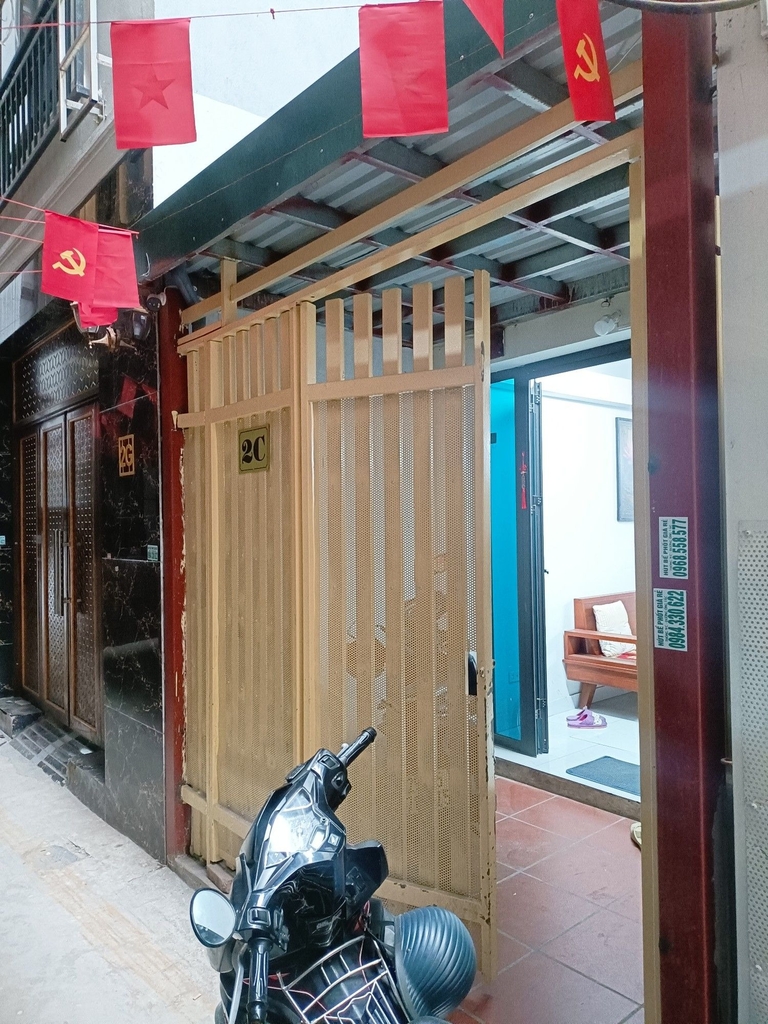 NHÀ NGÕ Ô TÔ - CÁCH PHỐ CẦU GIẤY 10M - PHƯỜNG QUAN HOA, CẦU GIẤY - FULL NT, 5 TẦNG - 8.3 TỶ