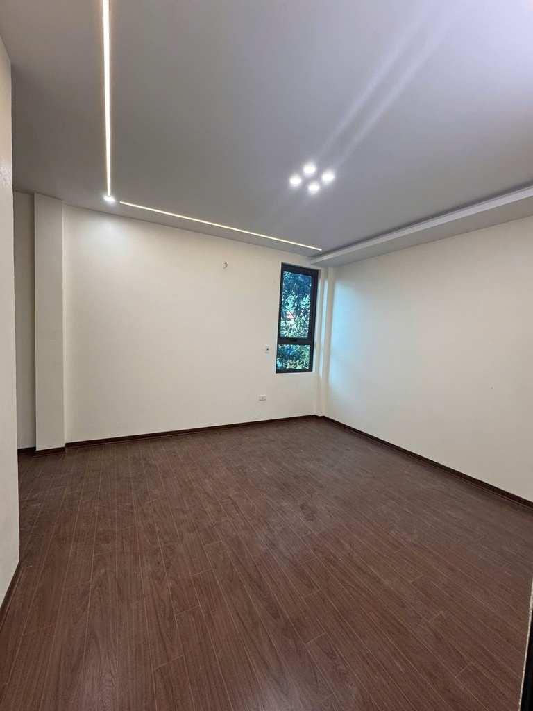 NHÀ BIỆT THỰ MINI 3 TẦNG MỚI ĐẸP - THÔN ĐẠI TẢO, ĐẠI THÀNH - DIỆN TÍCH XÂY DỰNG 96M² - 3 PN KHÉP KÍN - Ô TÔ ĐỖ SÂN - 6.8 TỶ