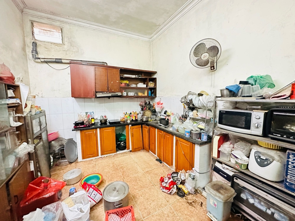 BÁN NHÀ NGÕ 50M RA PHỐ YÊN HÒA - 3 TẦNG - GIẾNG TRỜI RỘNG - TIỀM NĂNG CẢI TẠO - 15.8 TỶ