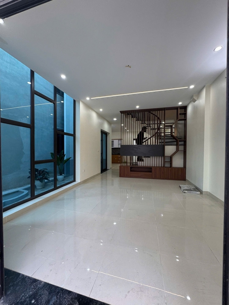 NHÀ BIỆT THỰ MINI 3 TẦNG MỚI ĐẸP - THÔN ĐẠI TẢO, ĐẠI THÀNH - DIỆN TÍCH XÂY DỰNG 96M² - 3 PN KHÉP KÍN - Ô TÔ ĐỖ SÂN - 6.8 TỶ