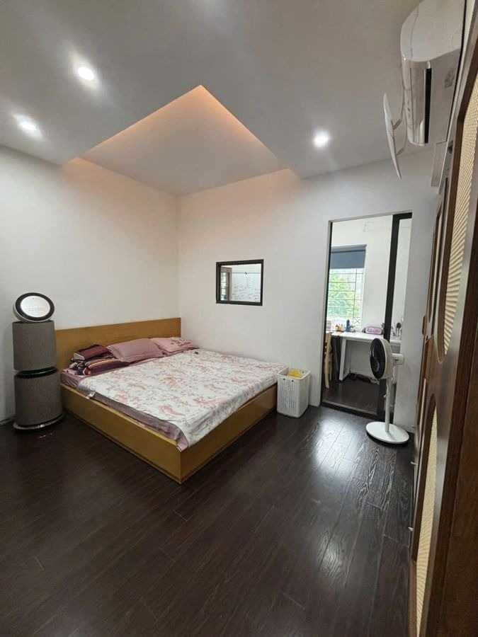 CĂN HỘ 3PN - TÒA N4A LÊ VĂN LƯƠNG - PHƯỜNG NHÂN CHÍNH, CẦU GIẤY - DT LỚN 119.8M2 - 10.8 TỶ