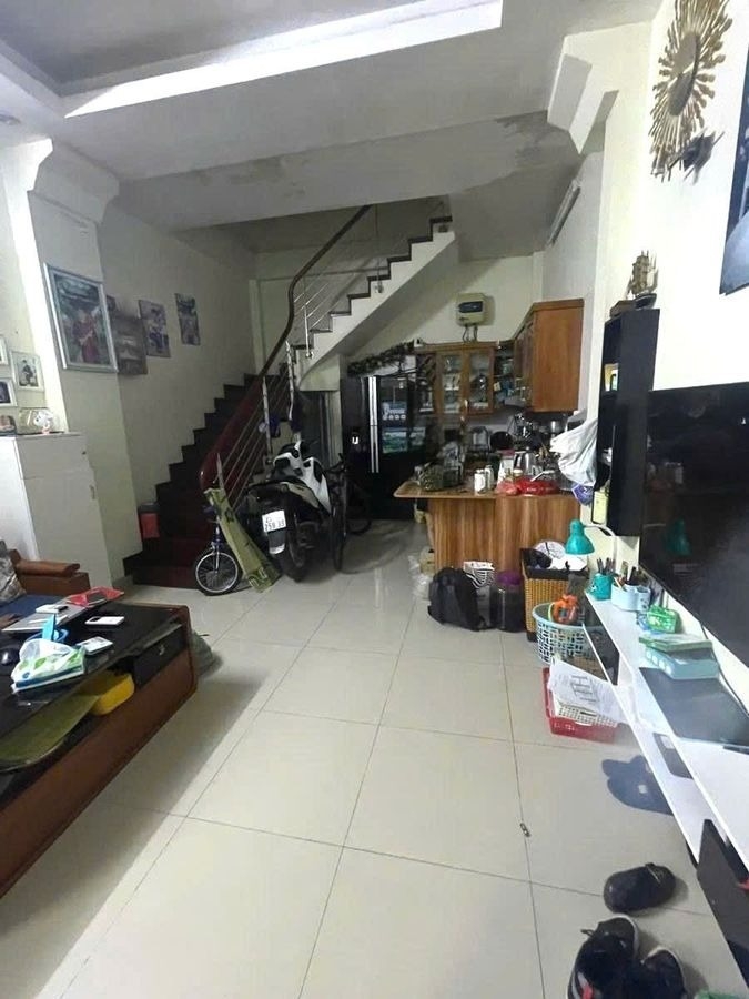 BÁN NHÀ NGÕ 165 DƯƠNG QUẢNG HÀM - 4 TẦNG VUÔNG VẮN - 10M RA Ô TÔ - 11.3 TỶ