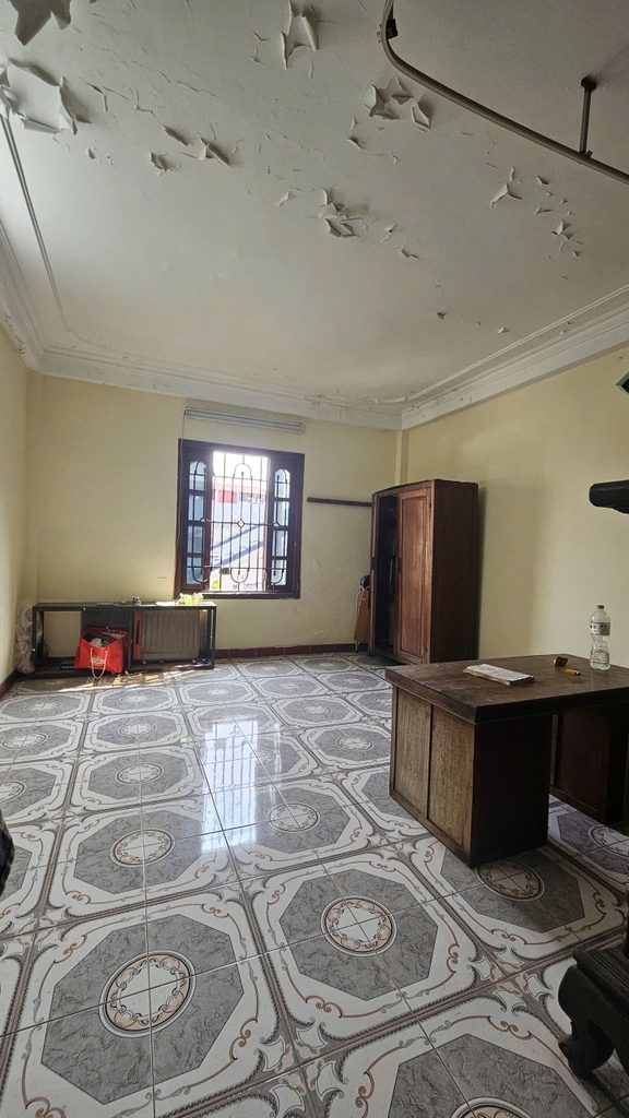 HẠ GIÁ KỊCH SÀN 1.7 TỶ - LÔ GÓC 3 THOÁNG CẦU GIẤY - 5 TẦNG - NGÕ Ô TÔ - 24 TỶ