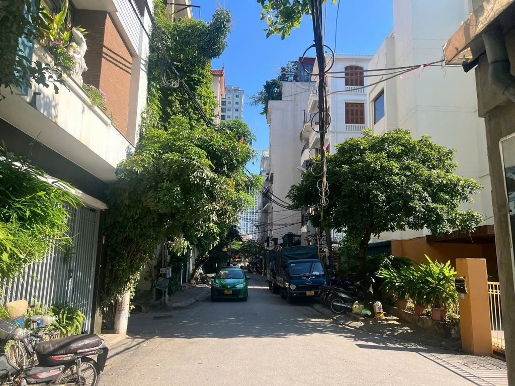 CĂN HỘ TẬP THỂ TẦNG 1 TRUNG HÒA - CẦU GIẤY: NHÀ ĐẸP Ở NGAY - KINH DOANH ONLINE - 4.28 TỶ