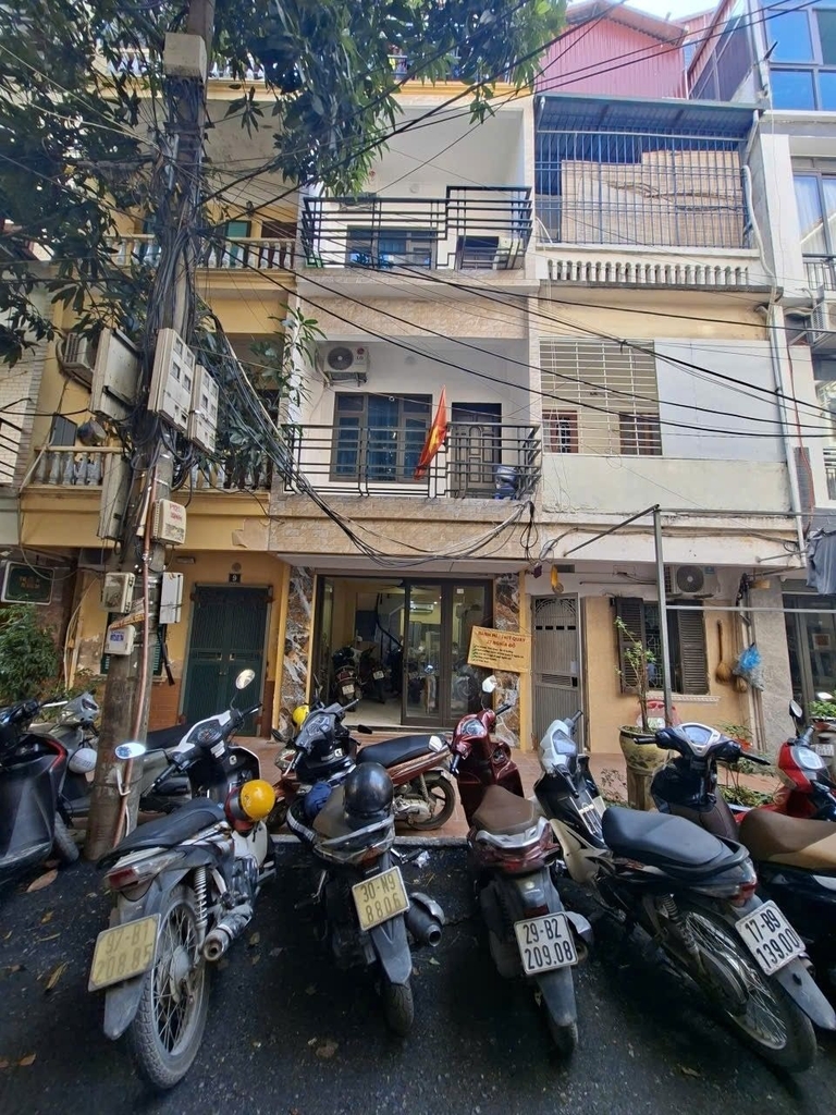 BÁN NHÀ PHÂN LÔ - NGHĨA ĐÔ - 4 TẦNG 8 PHÒNG - Ô TÔ TRÁNH - 2 THOÁNG - GIÁ 18.4 TỶ