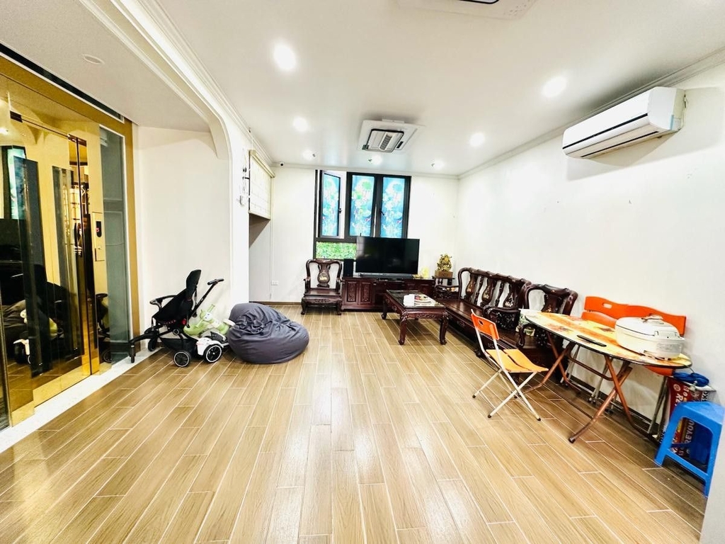 BÁN NHÀ PHỐ PHÂN LÔ QUÂN ĐỘI VIP - HOÀNG QUỐC VIỆT, PHƯỜNG NGHĨA TÂN, CẦU GIẤY - 37M2 (SD 48M2) - 2 MẶT NGÕ - GIÁ 17.9 TỶ