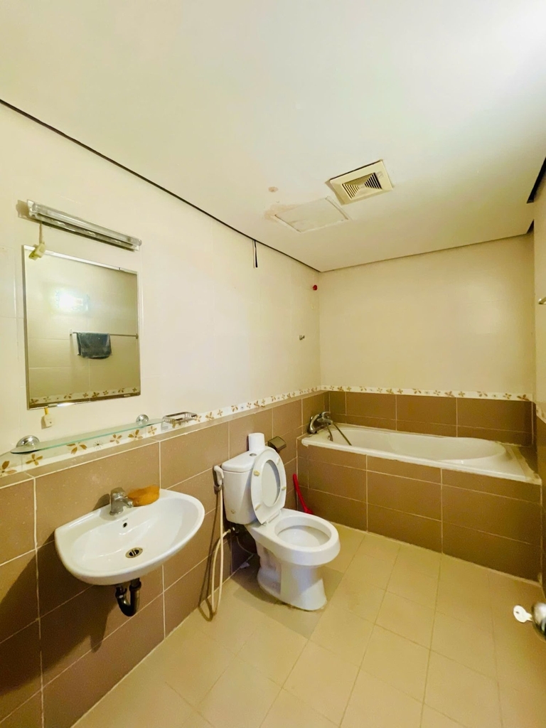 CĂN HỘ VIP 162M² HOÀNG ĐẠO THÚY - PHƯỜNG TRUNG HÒA - TẦNG CAO - ĐANG CHO THUÊ 20TR/THÁNG - 14.9 TỶ