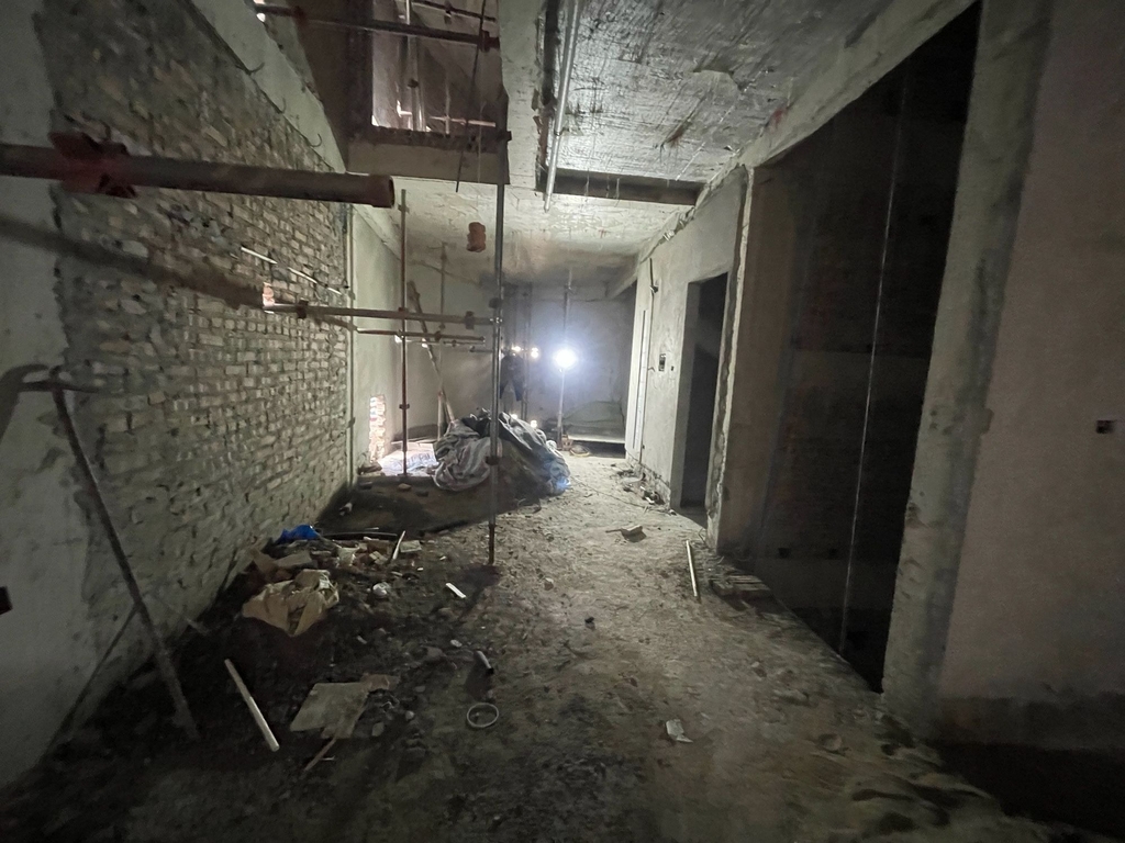 NHÀ MẶT PHỐ ĐÔNG QUAN 8 TẦNG THANG MÁY - PHƯỜNG NGHĨA TÂN, CẦU GIẤY - FULL NT, CÓ HẦM 3 Ô TÔ - 64 TỶ