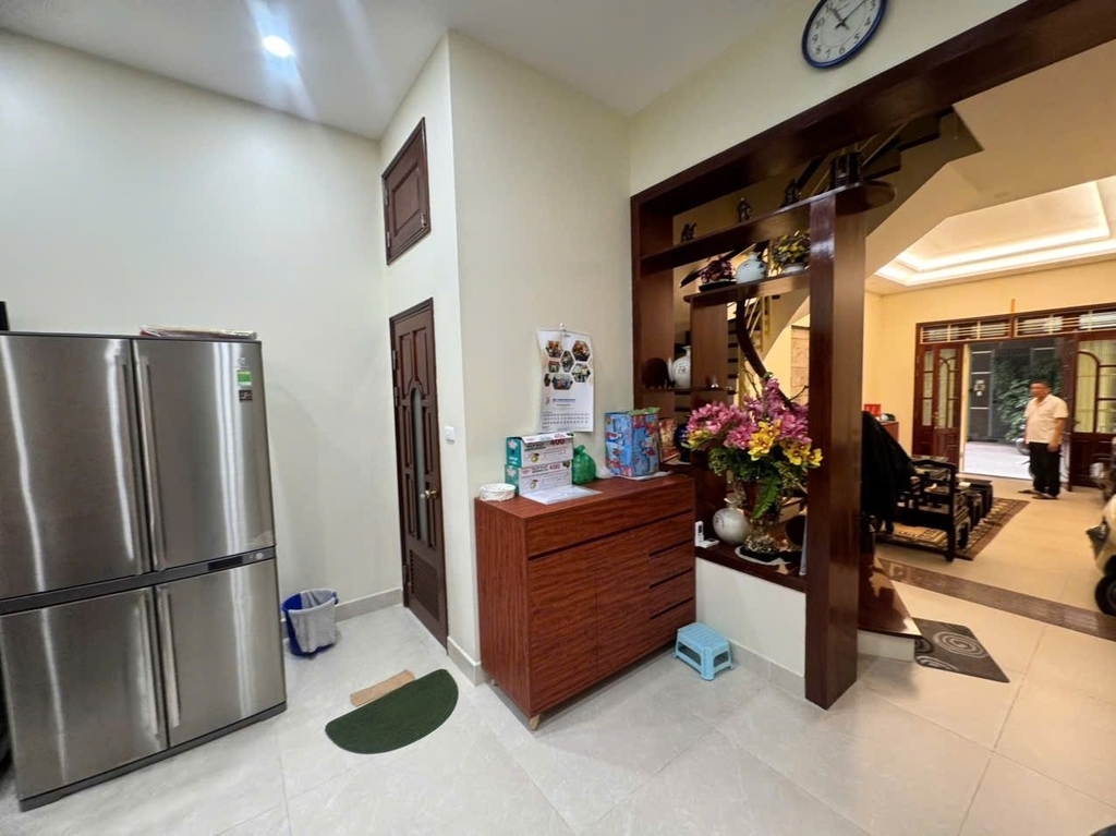 SIÊU PHẨM PHÂN LÔ BÀN CỜ NGHĨA ĐÔ - 5 TẦNG - 2 THOÁNG - VỈA HÈ Ô TÔ - 36.6 TỶ