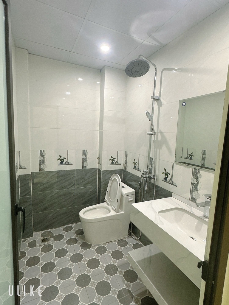 BÁN NHÀ PHỐ LÔ GÓC 2 THOÁNG - MẶT NGÕ Ô TÔ TẢI - THẠCH BÍCH, THANH OAI - 41M2 - 5 TẦNG THANG MÁY - FULL NỘI THẤT - 8.4 TỶ