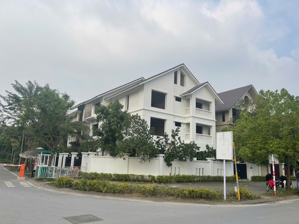 BÁN BIỆT THỰ LIỀN KỀ LÔ GÓC 2 MẶT THOÁNG - SUNNY GARDEN CITY, QUỐC OAI - 366M2 - 50 TỶ