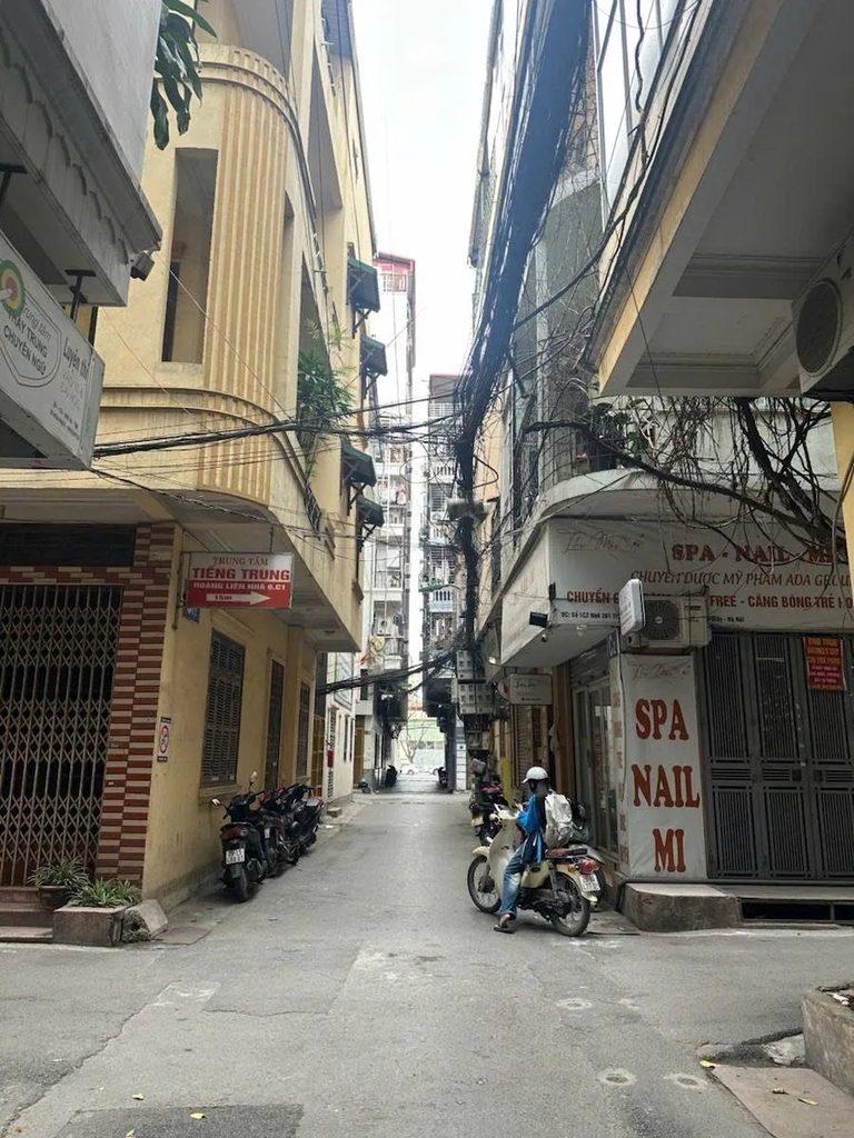 PHÂN LÔ CÁN BỘ TRẦN QUỐC HOÀN CẦU GIẤY - PHƯỜNG DỊCH VỌNG HẬU - Ô TÔ VỈA HÈ - DÒNG TIỀN 40TR/THÁNG - 19.5 TỶ