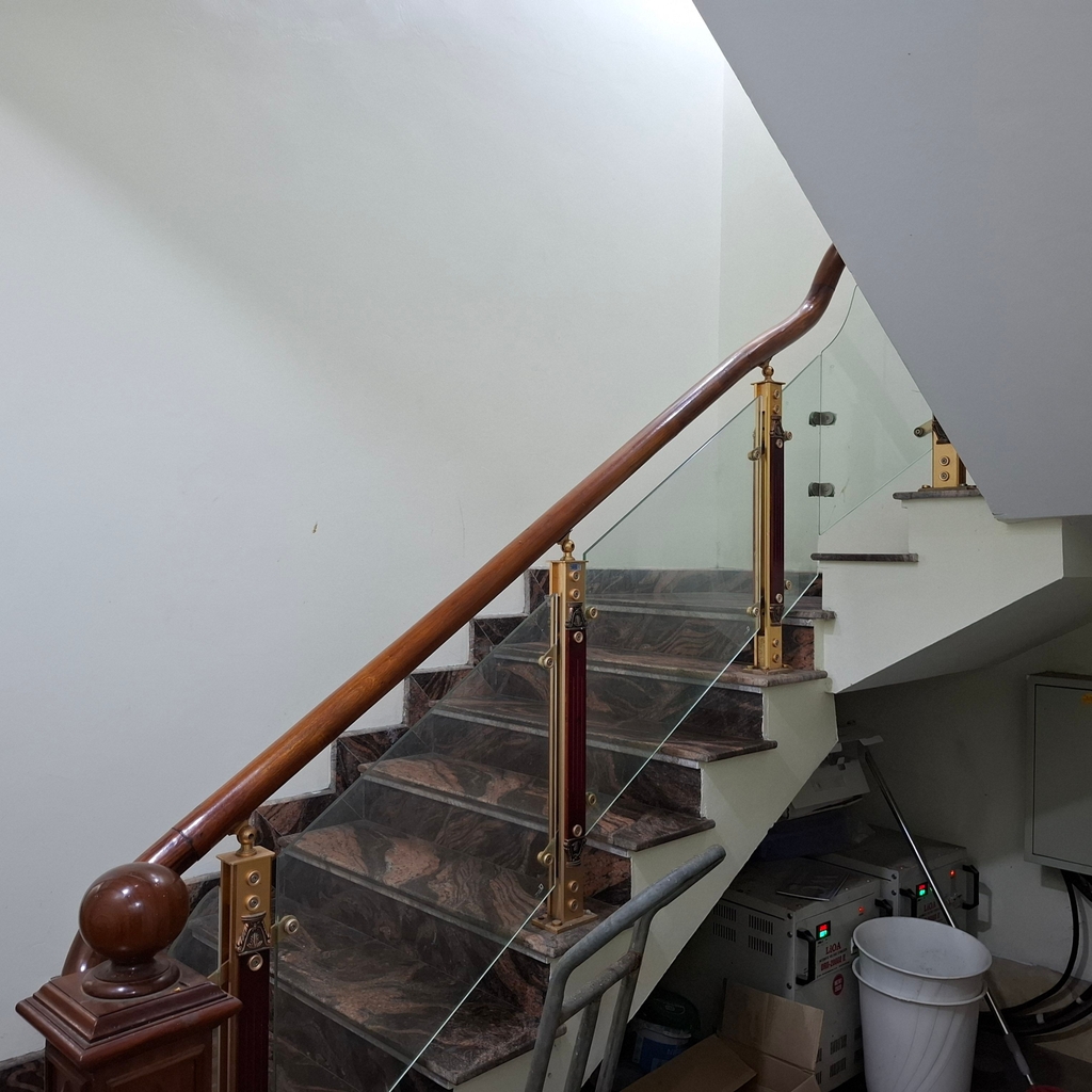 NHÀ MẶT PHỐ KINH DOANH MỚI 4 TẦNG THANG MÁY - PHỐ BỐT ĐÁ, QUỐC LỘ 32, HIỆP THUẬN - DTXD 106M² - 10.5 TỶ