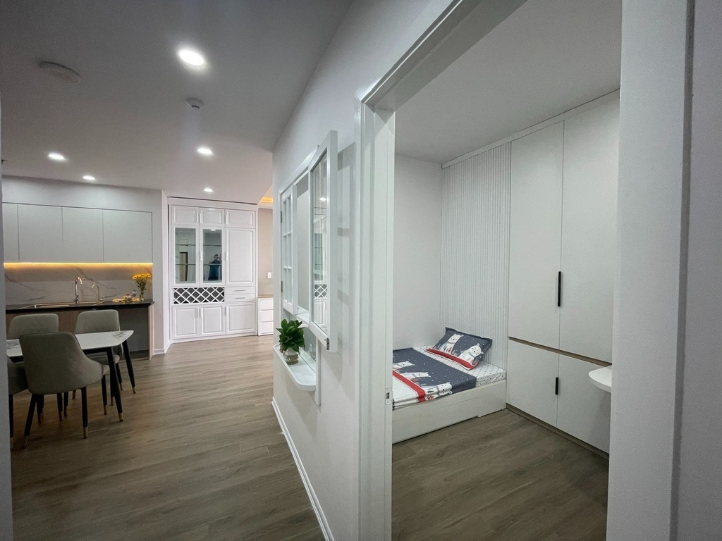 BÁN CĂN HỘ 3PN USILK CITY - NGUYỄN THANH BÌNH: 2 MẶT THOÁNG - TẦNG CAO VIEW ĐẸP - FULL NỘI THẤT XỊN - GIÁ 6.95 TỶ