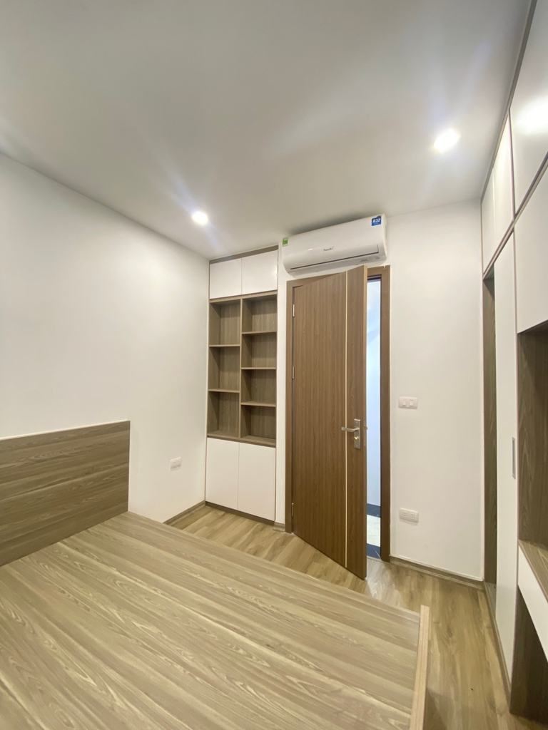 NHÀ MỚI 4 TẦNG FULL NỘI THẤT - PHỐ ĐỘI CẤN BA ĐÌNH - 15M² - 6.06 TỶ