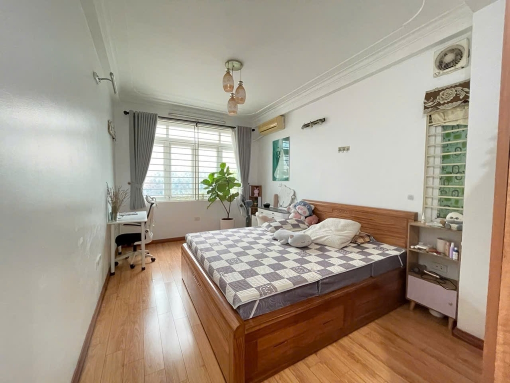 BÁN NHÀ TẠ QUANG BỬU - BÁCH KHOA: NHÀ DÂN XÂY KIÊN CỐ - 2 MẶT THOÁNG - VỊ TRÍ LÕI HAI BÀ TRƯNG - GIÁ 11.6 TỶ