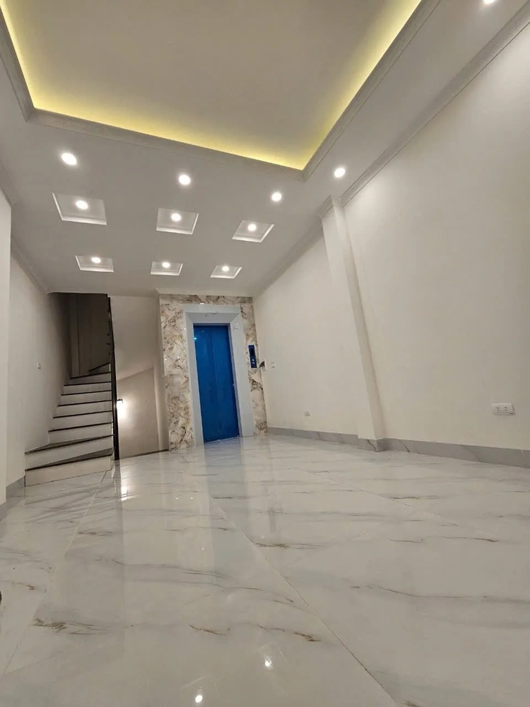 BÁN TÒA NHÀ MẶT PHỐ MAI PHÚC - LONG BIÊN: 7 TẦNG THANG MÁY - VIEW HỒ SÀI ĐỒNG - KINH DOANH ĐA NGÀNH - GIÁ ĐẦU TƯ