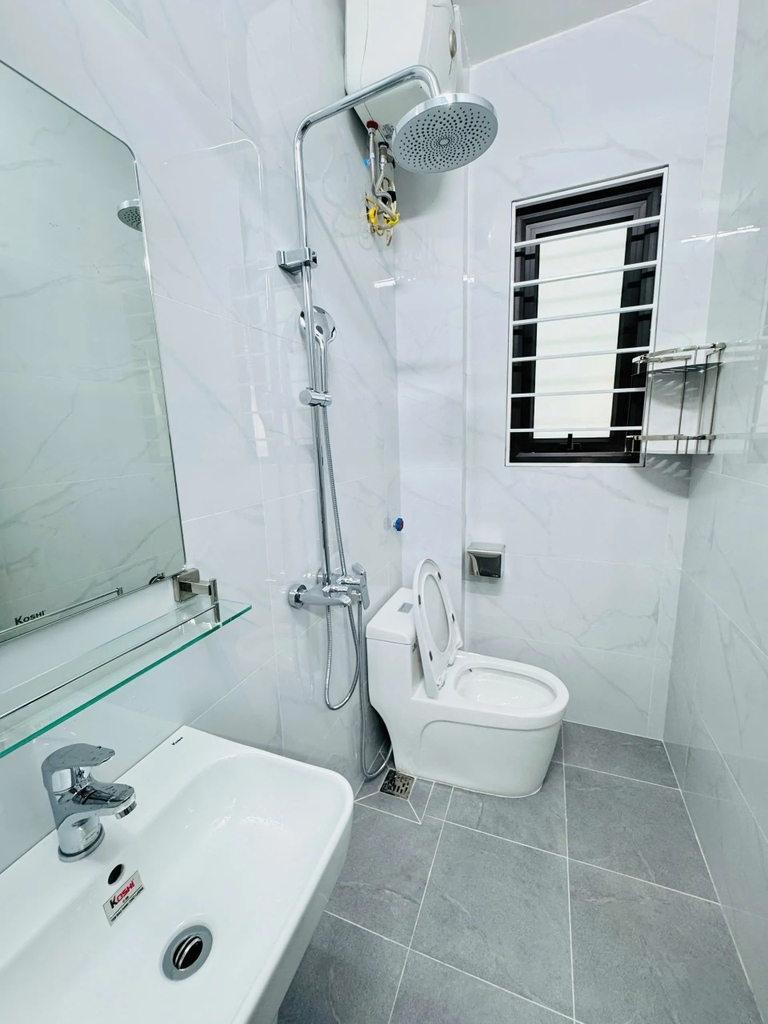 【NHÀ MỚI 5 TẦNG - LÔ GÓC 3 THOÁNG - KIM GIANG】- 36m² - 4 PN - Ngõ 3 Gác Thẳng - Nở Hậu - Giá 10.6 Tỷ