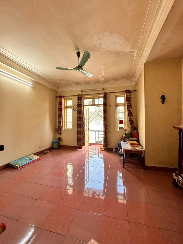 【NHÀ MẶT NGÕ KINH DOANH HỒNG HÀ】- 50m² 5 Tầng - Lô Góc 2 Mặt Ngõ - Ô tô Tránh - 27.68 Tỷ