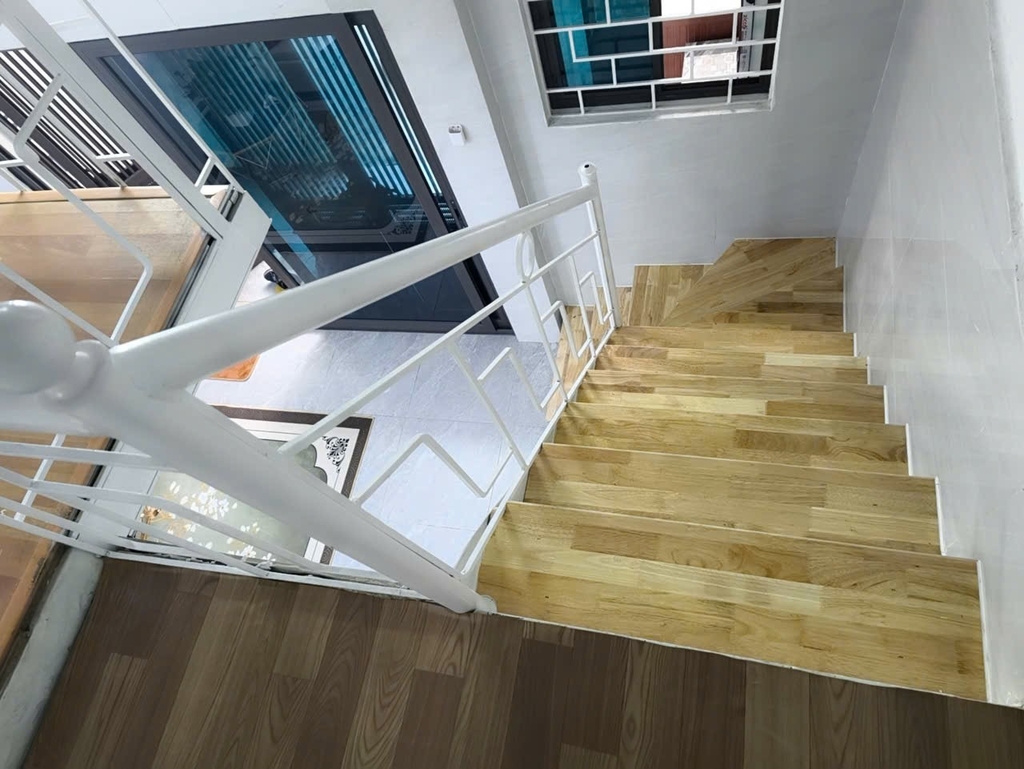 BÁN NHÀ TÂN MAI - HOÀNG MAI: NGÕ Ô TÔ ĐỖ CỬA - LÔ GÓC 2 MẶT THOÁNG - SÁT MẶT PHỐ - GIÁ CỰC SỐC 2.18 TỶ