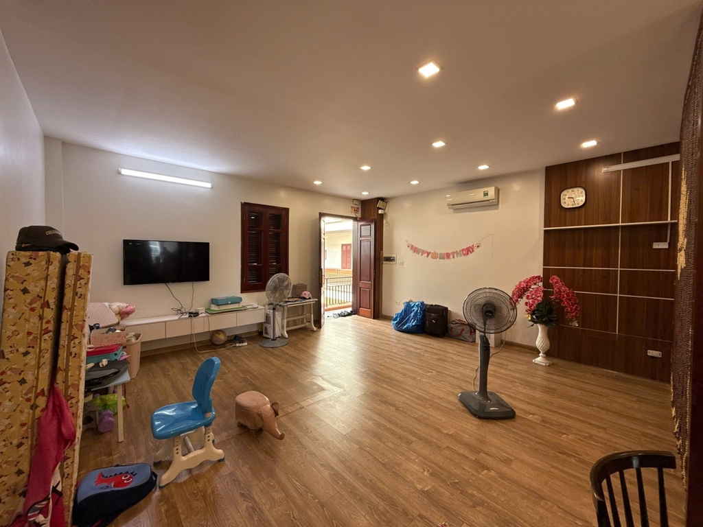 BÁN SIÊU PHẨM CĂN HỘ 120M2 TRẦN CUNG: VIEW STARLAKE ĐẲNG CẤP - SÁT BỆNH VIỆN E - NHÀ ĐẸP Ở NGAY - GIÁ 13.78 TỶ