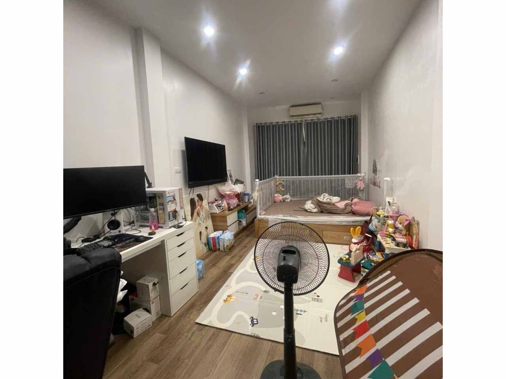 BÁN NHÀ MINH KHAI - HAI BÀ TRƯNG: NHÀ DÂN XÂY KIÊN CỐ - HAI LỐI VÀO TIỆN LỢI - SÁT PHỐ - GIÁ 10.8 TỶ