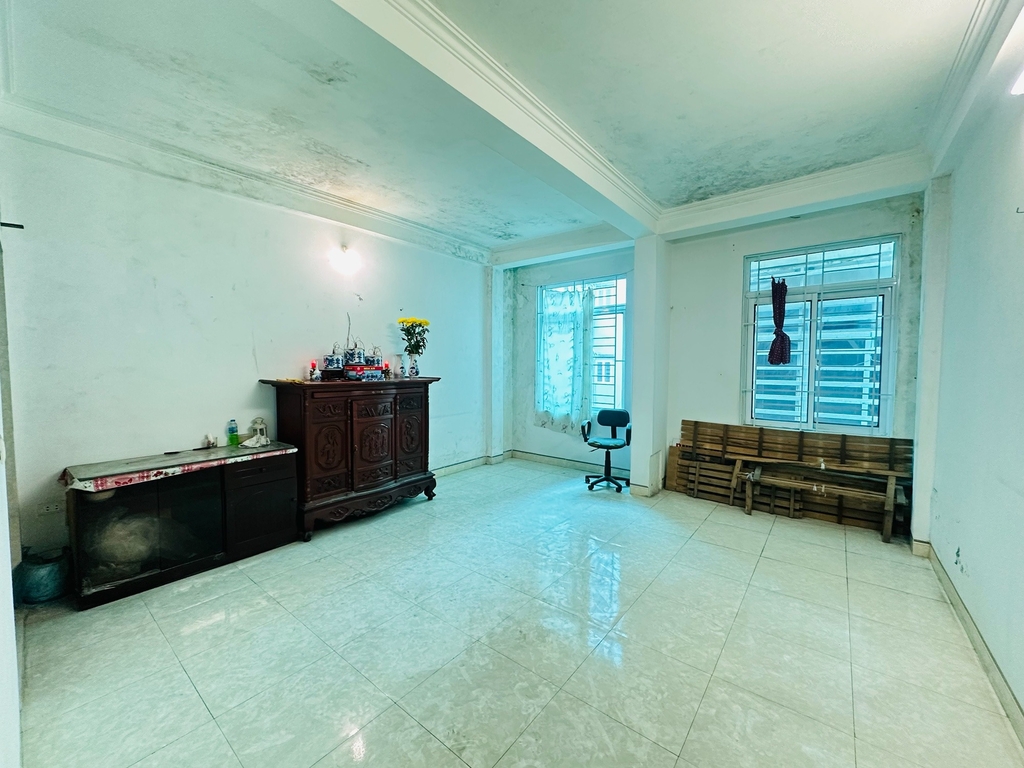 BÁN NHÀ TRƯỜNG CHINH - ĐỐNG ĐA: VỊ TRÍ ĐẮC ĐỊA 40M RA PHỐ - NGÕ THÔNG KINH DOANH - TIỀM NĂNG TĂNG GIÁ KHỦNG SAU QUY HOẠCH - GIÁ 12.5 TỶ