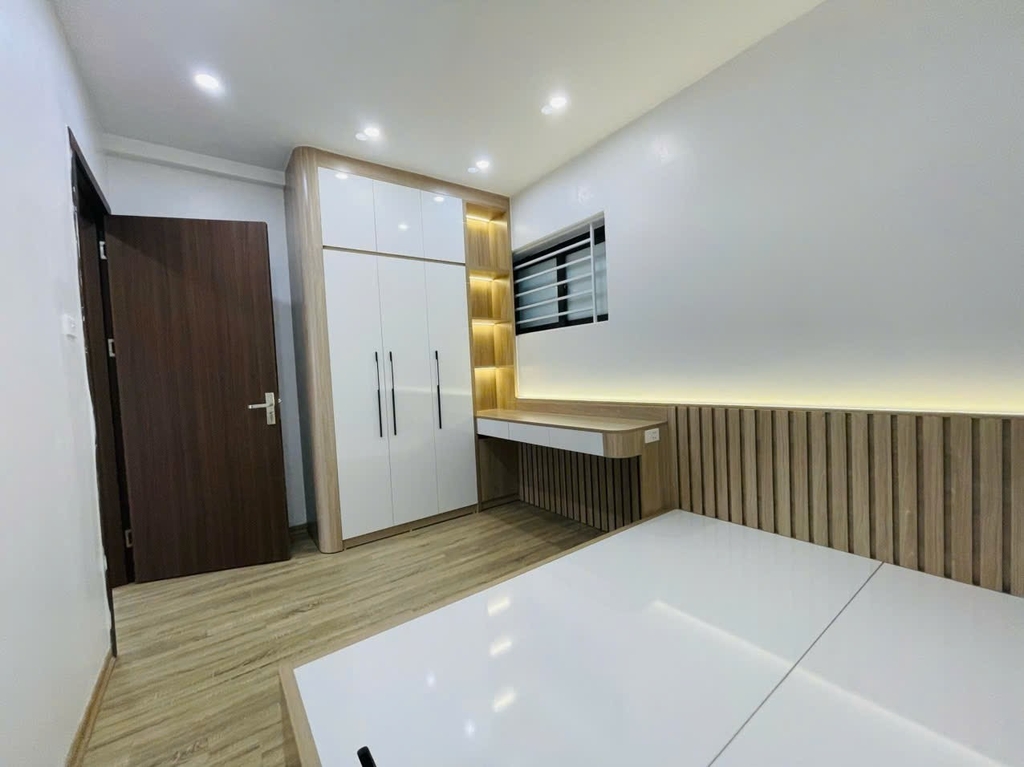 BÁN CĂN HỘ 3PN NƠ 6A BÁN ĐẢO LINH ĐÀM: CĂN GÓC 2 MẶT THOÁNG - TRUNG TÂM TIỆN ÍCH - KHÔNG GIAN SỐNG XANH - GIÁ 6.72 TỶ