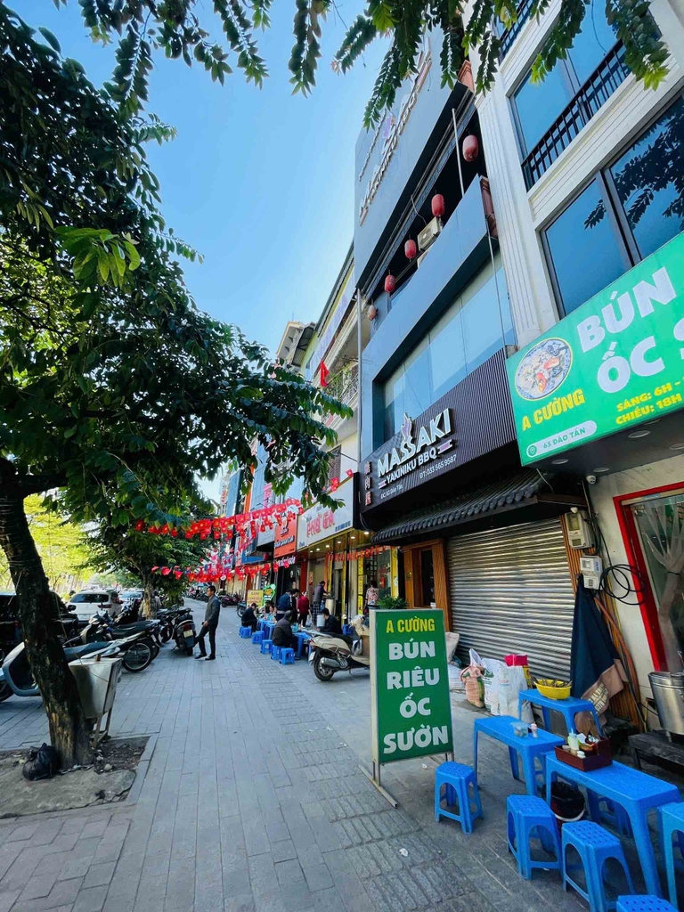 【NHÀ ĐẸP GIÁ TỐT ĐÀO TẤN】- 21m² 3 Tầng - 20m Ra Phố - Gần CV Thủ Lệ - 5.9 Tỷ