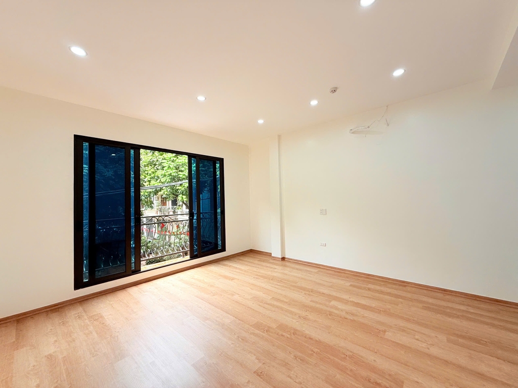 BÁN TOÀ NHÀ PHÂN LÔ MAI DỊCH - CẦU GIẤY: 7 TẦNG THANG MÁY - VỊ TRÍ ĐẮC ĐỊA - Ô TÔ TRÁNH ĐỖ - GIÁ 28.8 TỶ