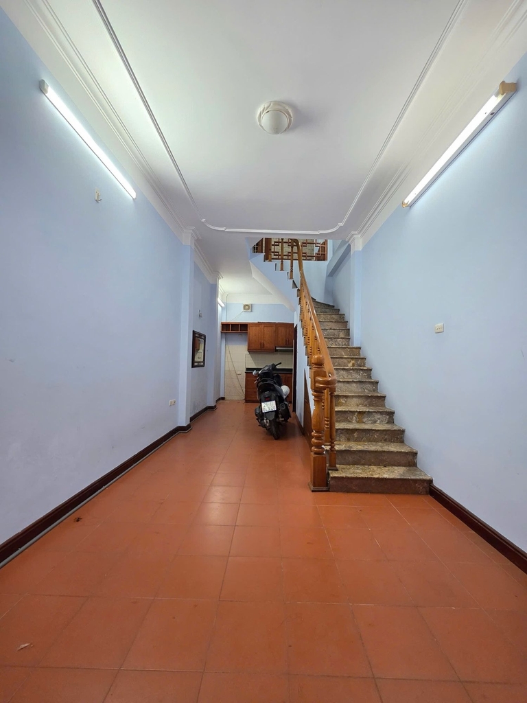 【NHÀ PHÂN LÔ ĐỘI CẤN】- 27m² 5 Tầng - Đang Cho Thuê 13Tr/Tháng - Ô tô Đỗ Cửa - 12.5 Tỷ