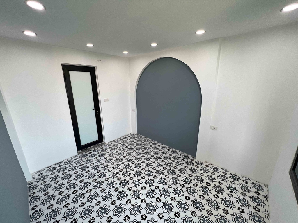 【NHÀ MẶT HỒ NGỌC HÀ】- 11/22m² 4 Tầng - Full NT - Ô tô Đỗ Cửa - View Hồ - 7.2 Tỷ