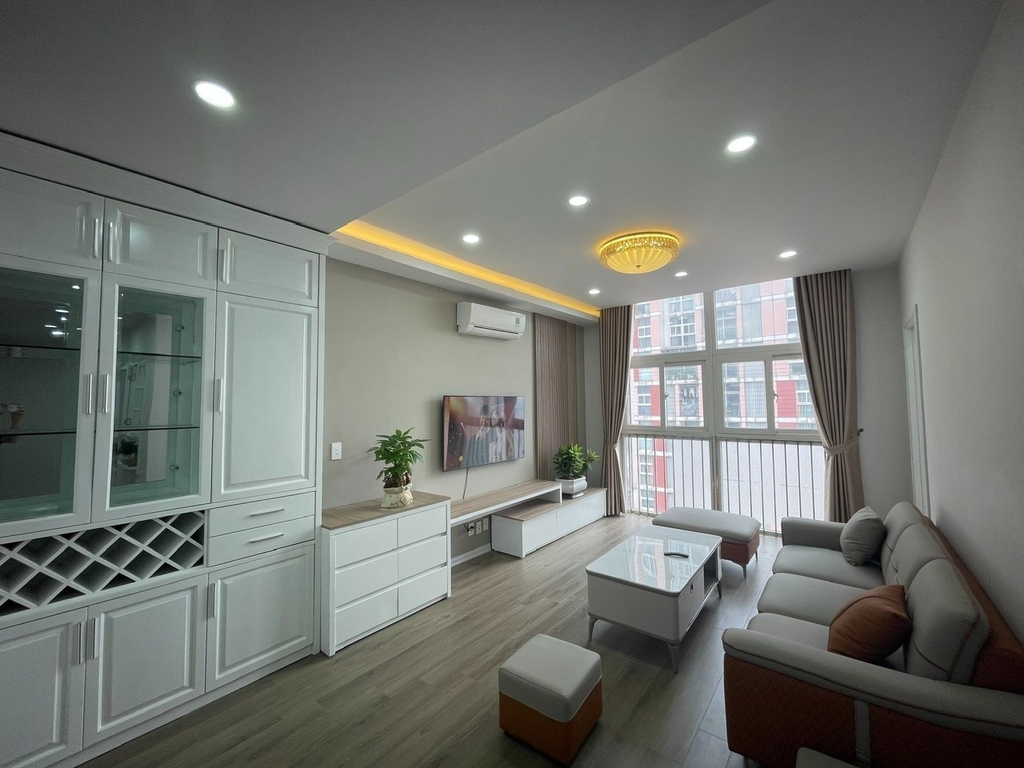 BÁN CĂN HỘ 3PN USILK CITY - NGUYỄN THANH BÌNH: 2 MẶT THOÁNG - TẦNG CAO VIEW ĐẸP - FULL NỘI THẤT XỊN - GIÁ 6.95 TỶ