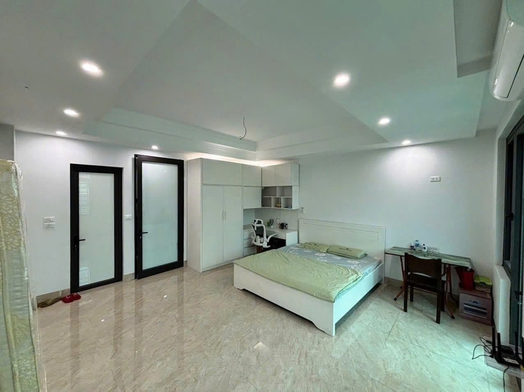 BÁN TÒA NHÀ 8 TẦNG THANG MÁY LẠC LONG QUÂN - TÂY HỒ: VỈA HÈ RỘNG - Ô TÔ TRÁNH - KINH DOANH ĐA NGÀNH - GIÁ 32 TỶ