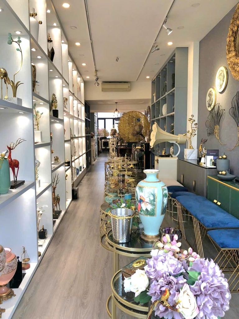 【SIÊU PHẨM MẶT PHỐ VỈA HÈ NGUYỄN THÁI HỌC】- 74m² 5 Tầng - Toàn Kính - Vị Trí Lõi Ba Đình - 58.5 Tỷ