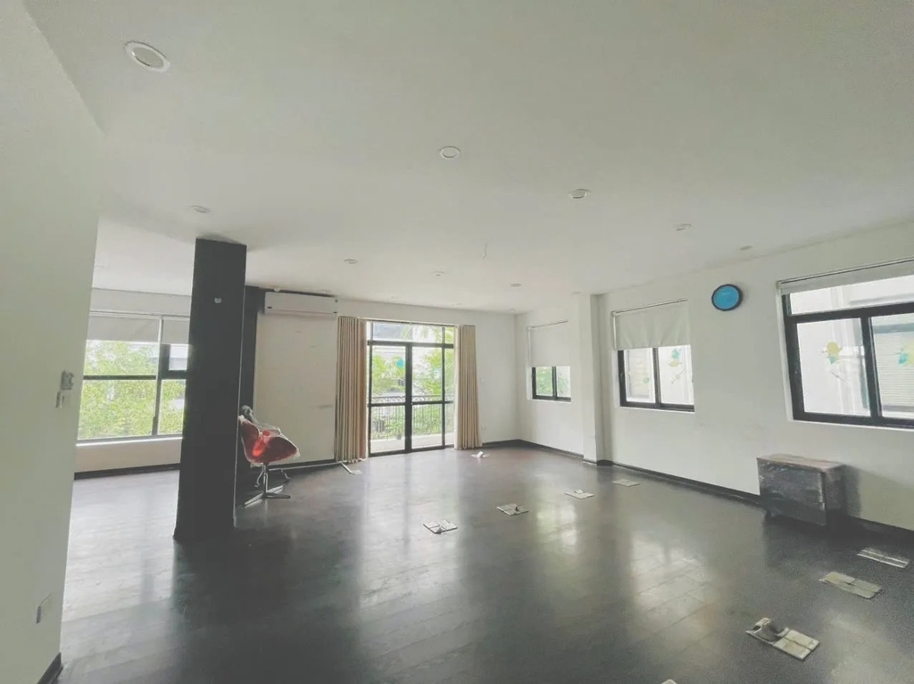 BÁN LIỀN KỀ LÔ GÓC VINHOMES GARDENIA - HÀM NGHI: ĐẲNG CẤP THƯỢNG LƯU - 2 MẶT TIỀN - DÒNG TIỀN 1 TỶ/NĂM