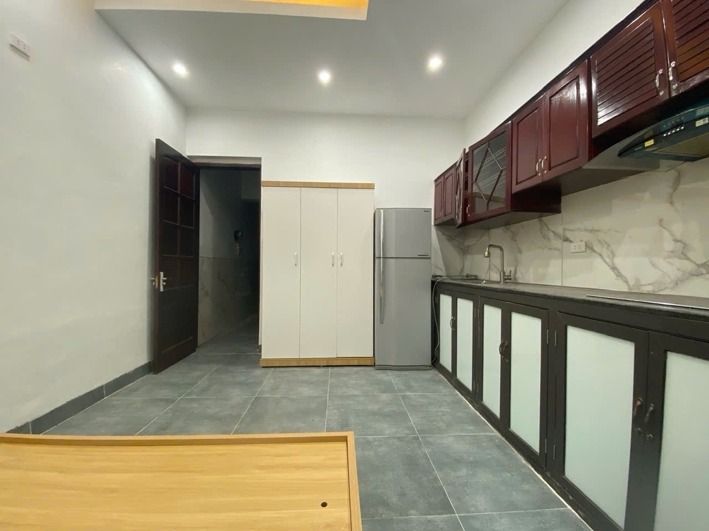 BÁN TOÀ NHÀ DÒNG TIỀN PHỐ HOÀNG MAI: Ô TÔ TẢI ĐỖ CỬA - SÁT VÁCH FELIZ HOMES - 6PKK KHÉP KÍN - GIÁ 15.9 TỶ