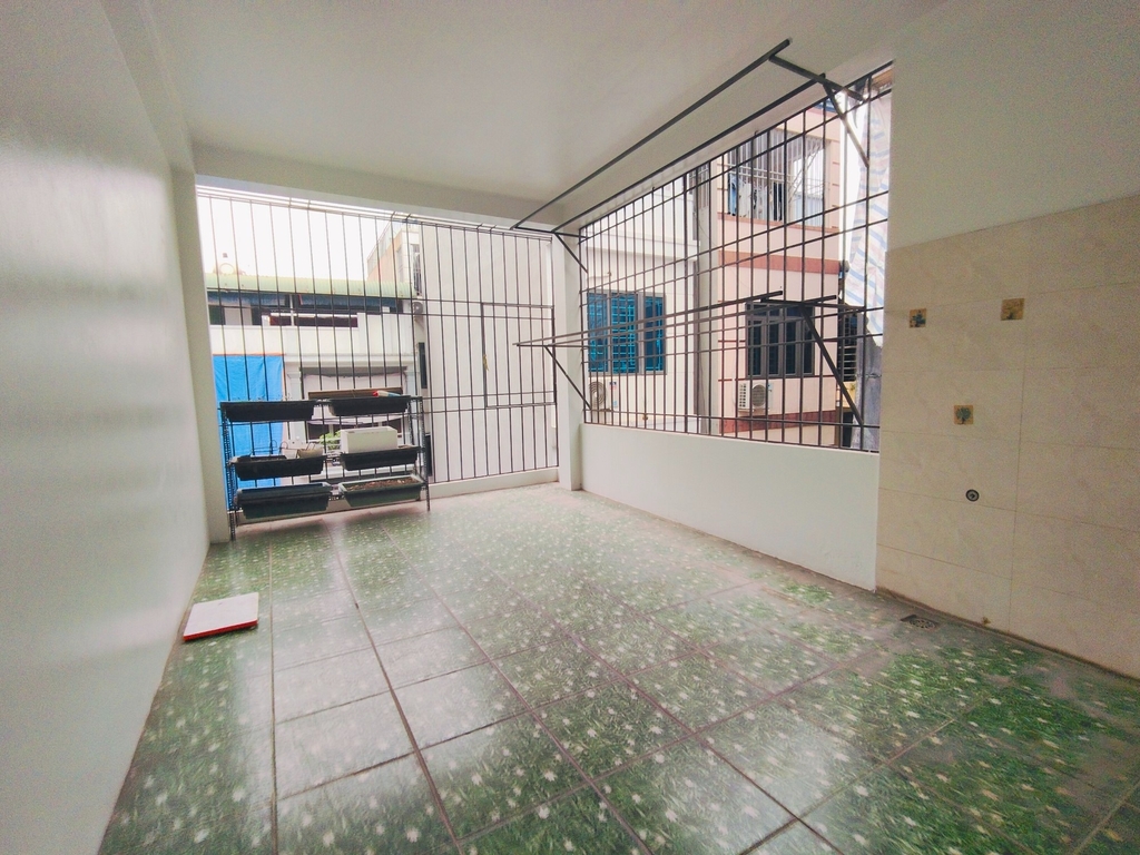 BÁN NHÀ QUANG TRUNG - HÀ ĐÔNG: LÔ GÓC HAI MẶT THOÁNG - SÁT VÁCH CHUYÊN NGUYỄN HUỆ - FULL NỘI THẤT - GIÁ 9.83 TỶ