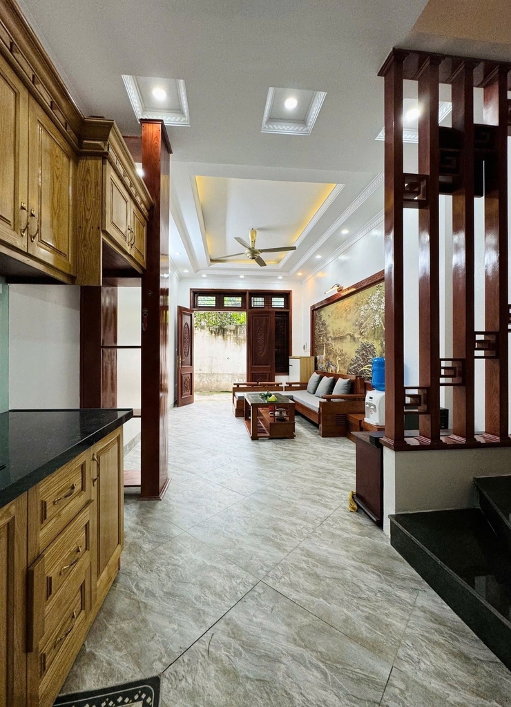 NHÀ 5 TẦNG DÂN XÂY - NGÕ NÔNG Ô TÔ QUA NHÀ - PHƯỜNG PHÚC ĐỒNG, LONG BIÊN - 30M² - 8.35 TỶ