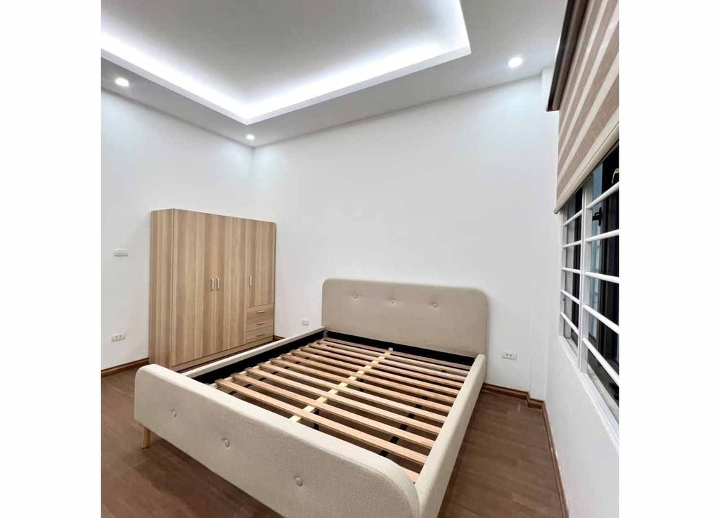 BÁN ĐẤT PHÂN LÔ LÝ SƠN - LONG BIÊN: VỊ TRÍ CHIẾN LƯỢC SÁT PHỐ - NGÕ THÔNG Ô TÔ 7 CHỖ - KINH DOANH ĐA NGÀNH - GIÁ 18.8 TỶ