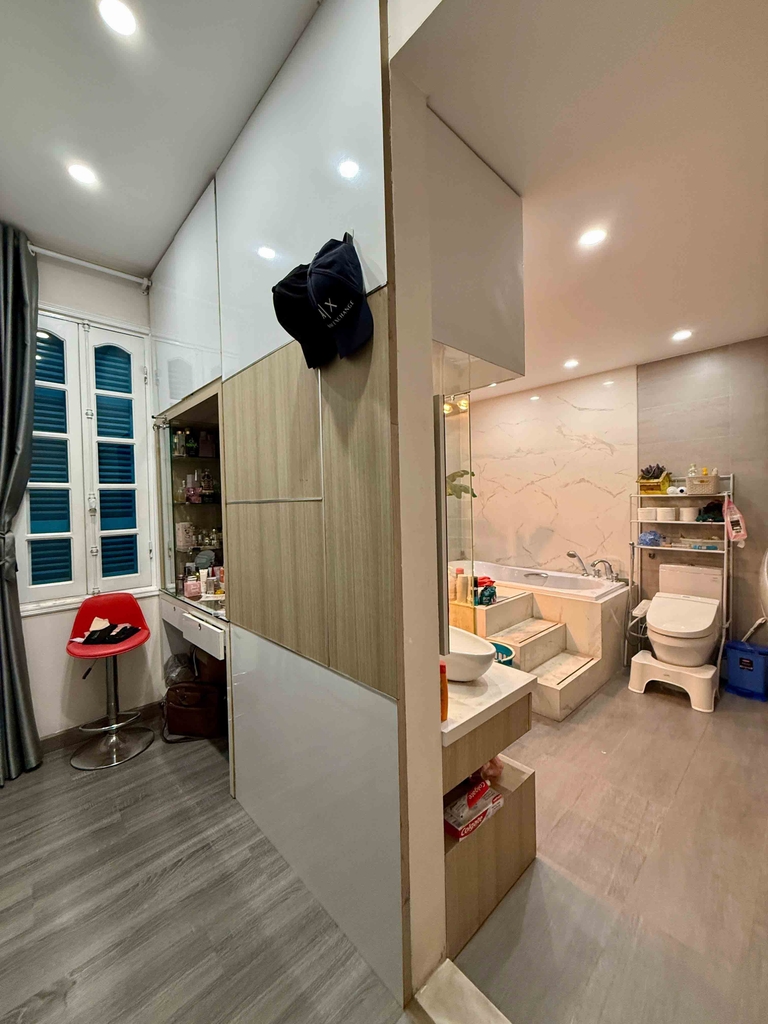 BIỆT THỰ 4 TẦNG MẶT HỒ - PHƯỜNG NGỌC THỤY, LONG BIÊN - 378M² (434M² TT) - 62.5 TỶ