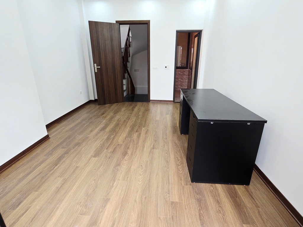 NHÀ 4 TẦNG CUỐI NGÕ 2 MẶT THOÁNG - KHU VỰC BÁT KHỐI/PHỐ TRẠM, QUẬN LONG BIÊN - 37M² - 8.5 TỶ