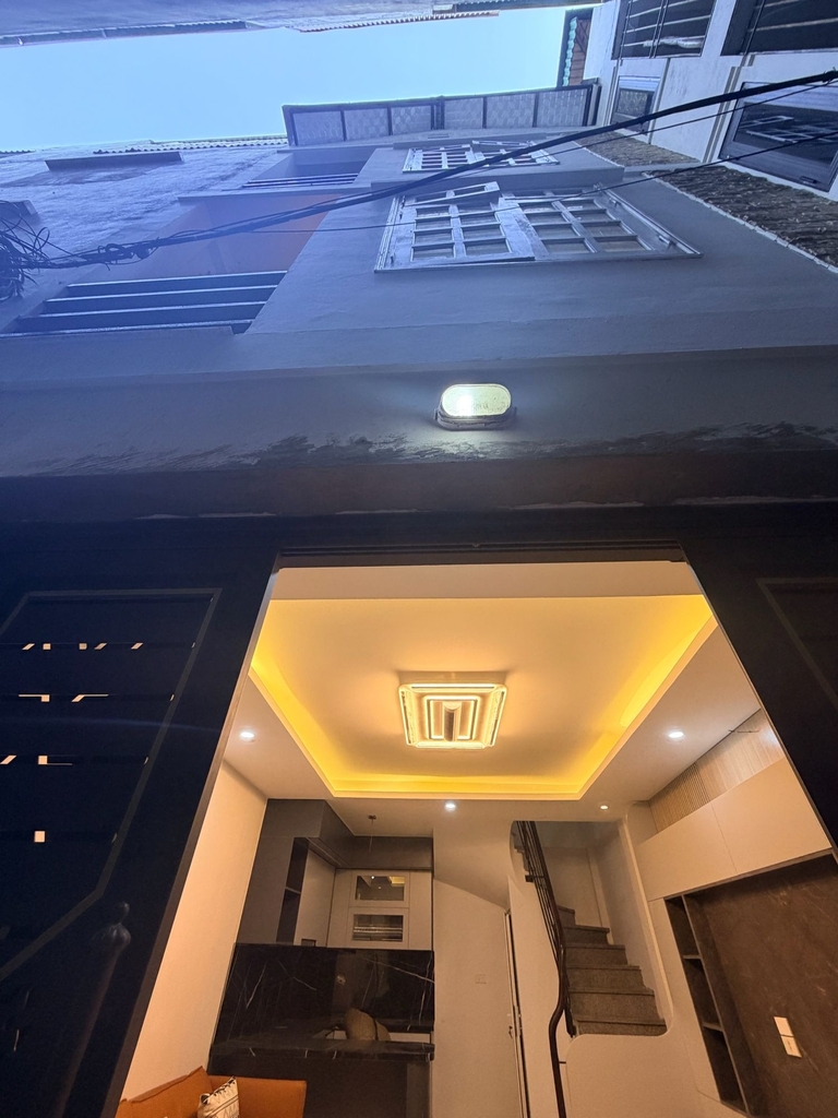 NHÀ MỚI 3 TẦNG FULL NỘI THẤT - NGÕ THÔNG NGỌC THỤY LONG BIÊN - 30M² - 6.95 TỶ