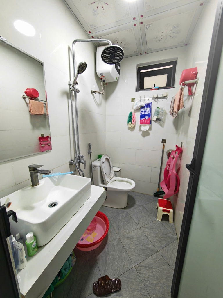 BÁN NHÀ MẬU LƯƠNG - KIẾN HƯNG: LÔ GÓC THOÁNG SÁNG - VỊ TRÍ SÁT PHỐ - GẦN NGÃ TƯ ĐA SỸ XA LA - GIÁ 7.7 TỶ