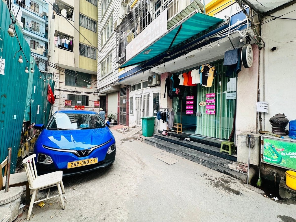 BÁN TÒA NHÀ HUỲNH THÚC KHÁNG KÉO DÀI: TỌA ĐỘ KIM CƯƠNG - SÁT MẶT PHỐ - DÒNG TIỀN KHỦNG - GIÁ 32.79 TỶ