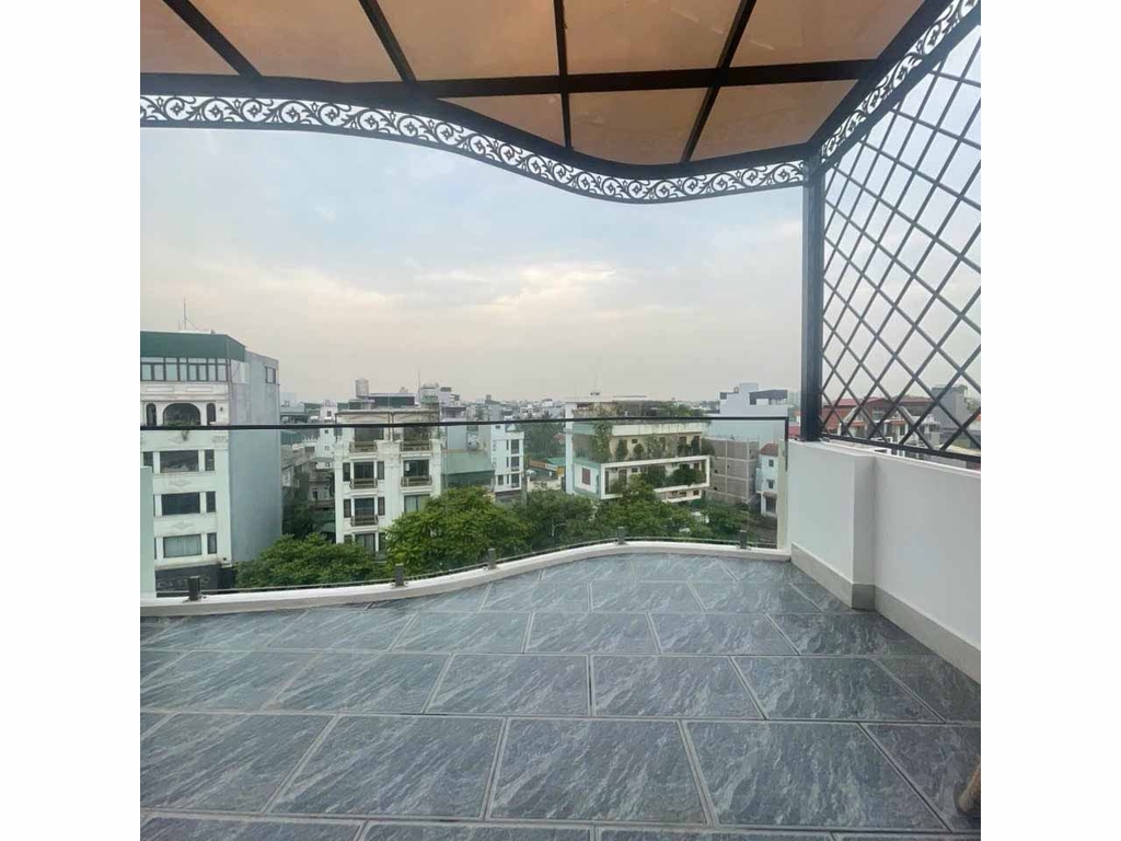 BÁN TOÀ NHÀ MẶT PHỐ CỔ LINH - LONG BIÊN: VỊ TRÍ CHIẾN LƯỢC 6 LÀN XE - VỈA HÈ 8M - THANG MÁY XỊN - GIÁ 19.8 TỶ