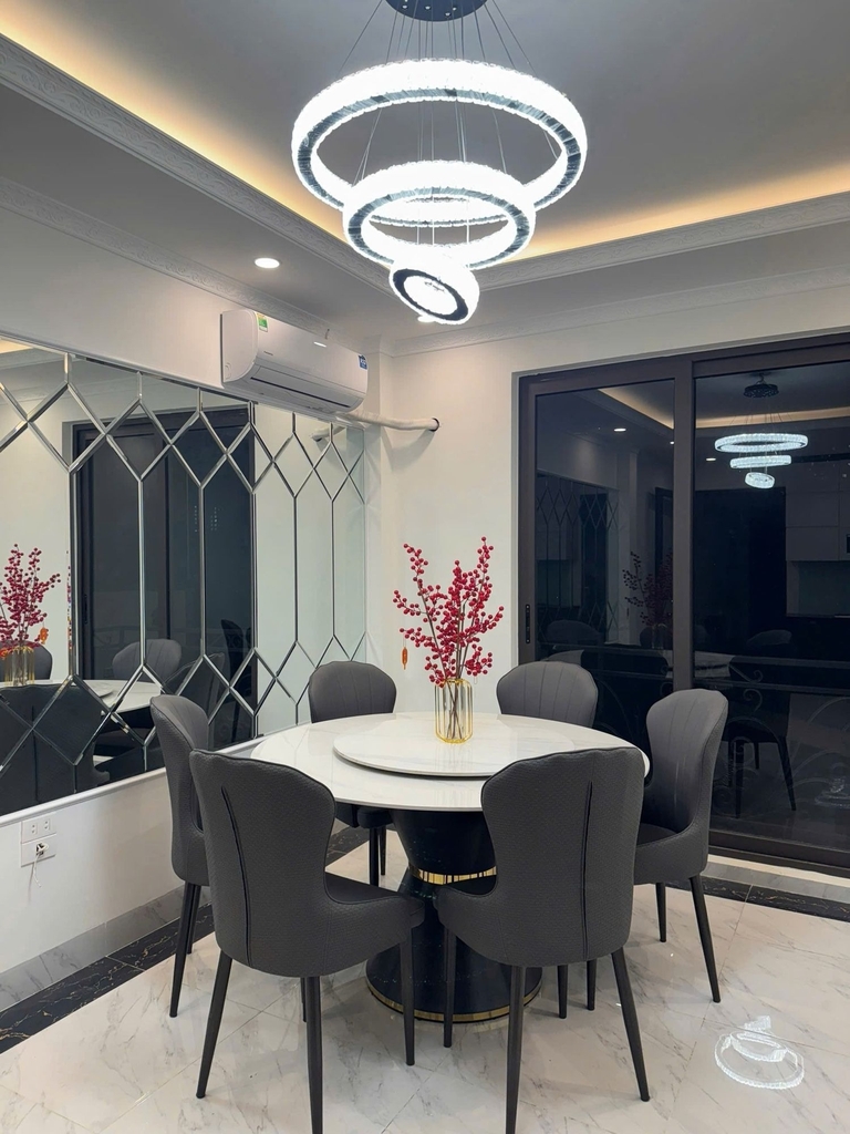 NHÀ MỚI 6 TẦNG THANG MÁY - TRUNG TÂM NGỌC LÂM, QUẬN LONG BIÊN - 57M² - 13.8 TỶ